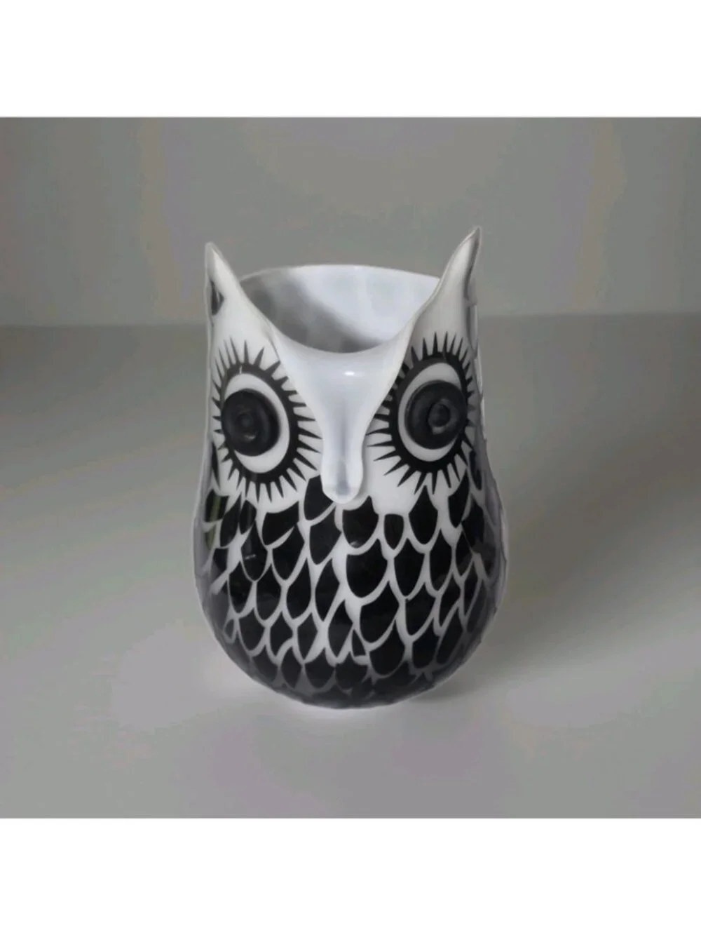 Murano Style Black White Owl Art Glass Vase Cased Glass Big Eye Design